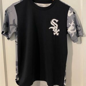 Chicago White Sox Camo Youth Medium T-shirt